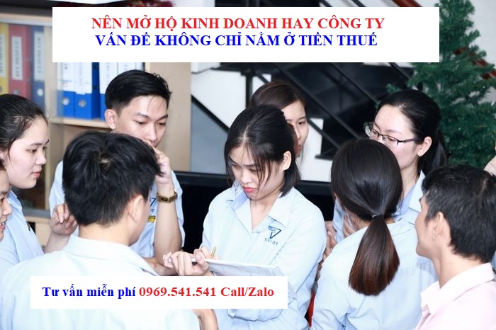Mở hộ kinh doanh hay công ty: Không chỉ nằm ở tiền thuế